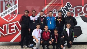 NEVŞEHİR BELEDİYESİ SPORCULARINDAN 8 MADALYA