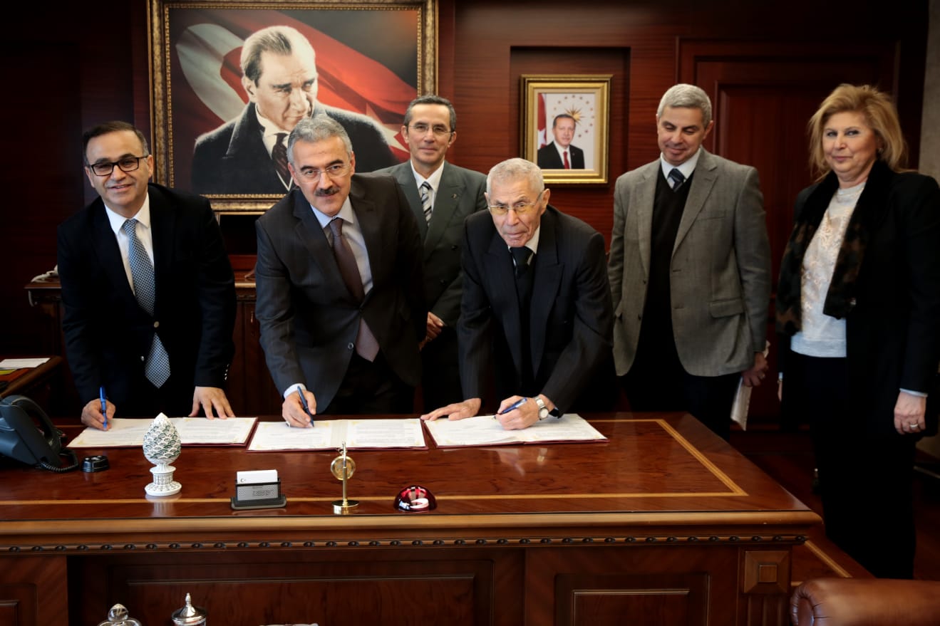  Urla'da eğitime büyük destek