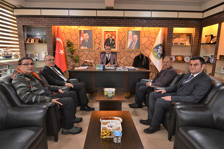 AFYON VALİ YARDIMCIMIZDAN BAŞKAN ÇÖL'E ZİYARET