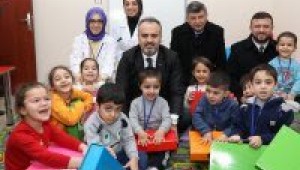 'Ana Kucağı'nda eğitim başladı