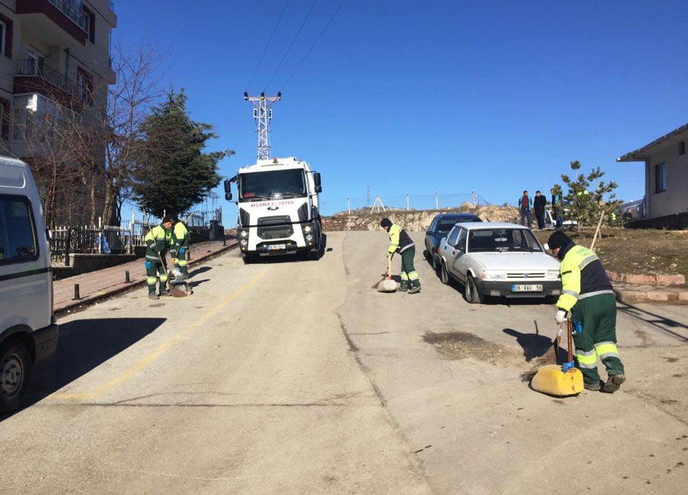 BAŞKAN ALTINOK: MAHALLELERİMİZ PIRIL PIRIL TEMİZLENİYOR