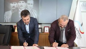 Bayraklı Belediyesi ile İzmir Barosu arasında protokol
