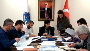 CANLI YAYINLANAN İHALEYE REKOR KATILIM