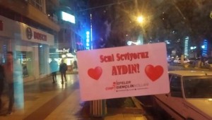 CHP EFELER GENÇLİK KOLLARI'NDAN STİCKERLI 14 ŞUBAT MESAJI