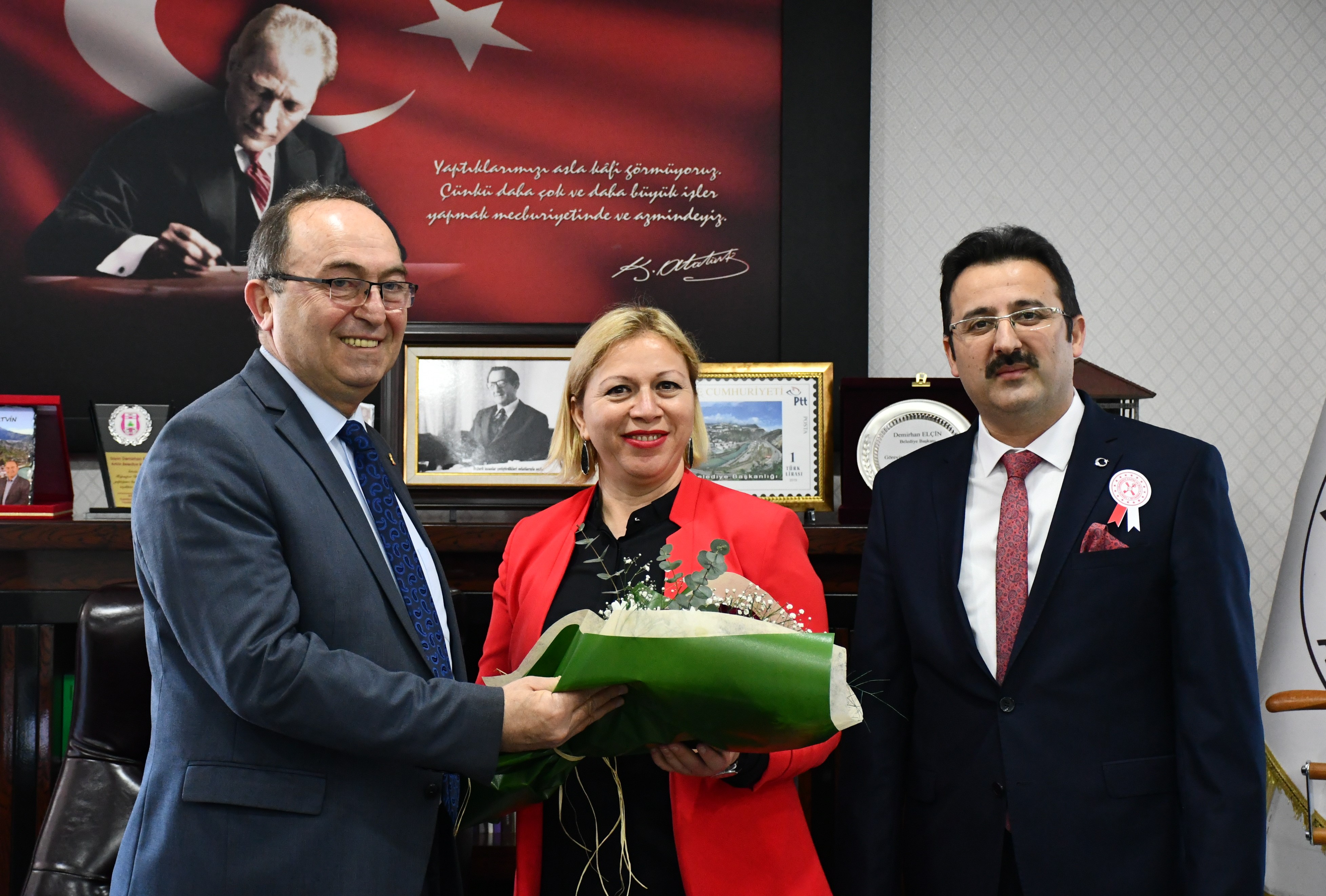 DEFTERDAR ŞİMŞEK'TEN, BELEDİYE BAŞKANI ELÇİN'E ZİYARET