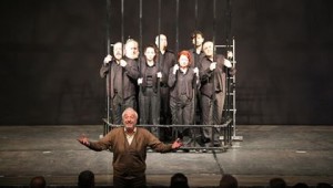 EFELER'DE AZİZ NESİN RÜZGÂRI