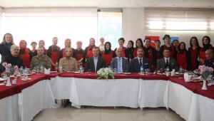 Ev hanımlığından aşçılığa