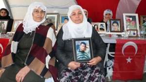 Evlat nöbetine 2 aile daha katıldı