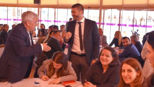 FOÇA'DA, DEZAVANTAJLI BİREYLERE YÖNELİK HİZMET ÇALIŞTAYI