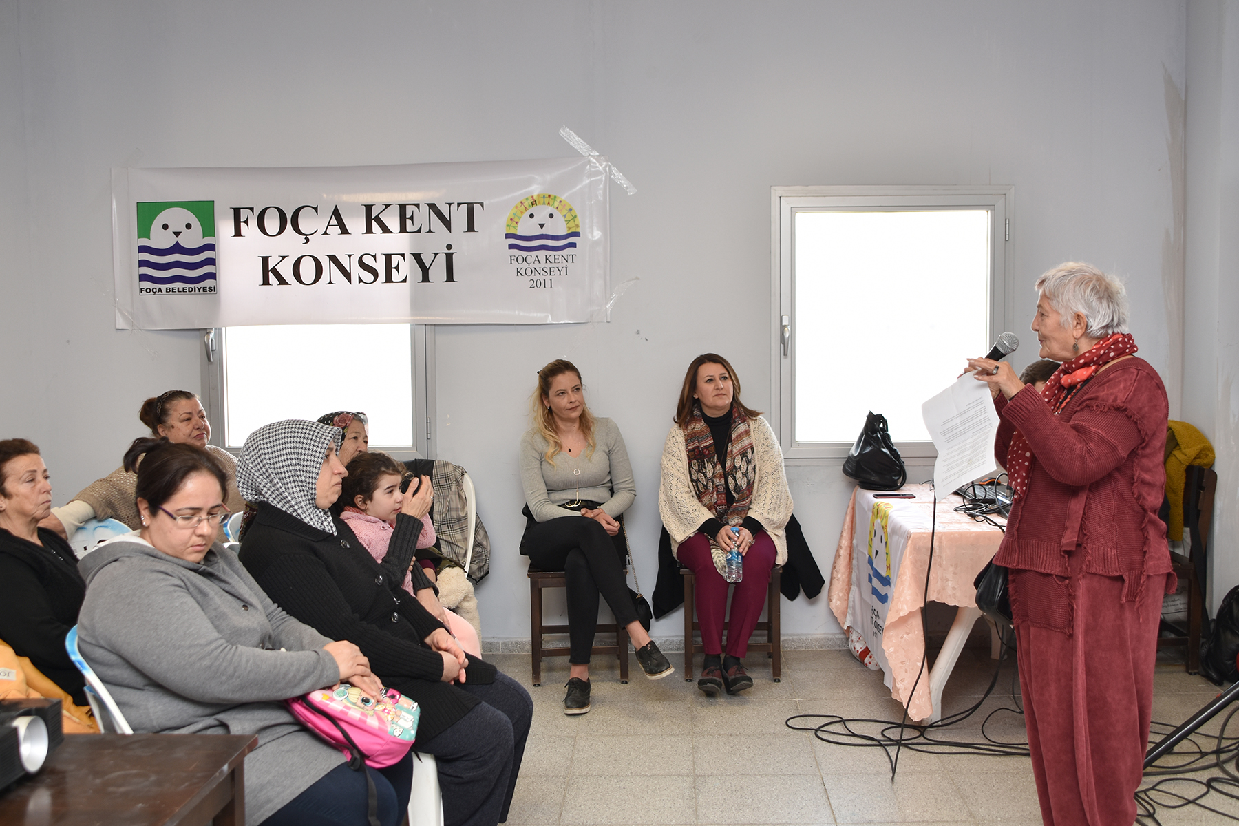 FOÇA KENT KONSEYİ'NDEN KADIN DAYANIŞMASI