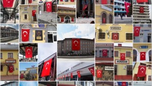 Gar binaları Mehmetçik için Türk bayraklarıyla donatıldı
