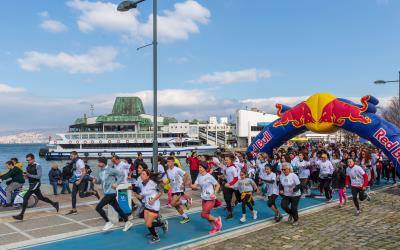 İzmir sevdiğine koştu 