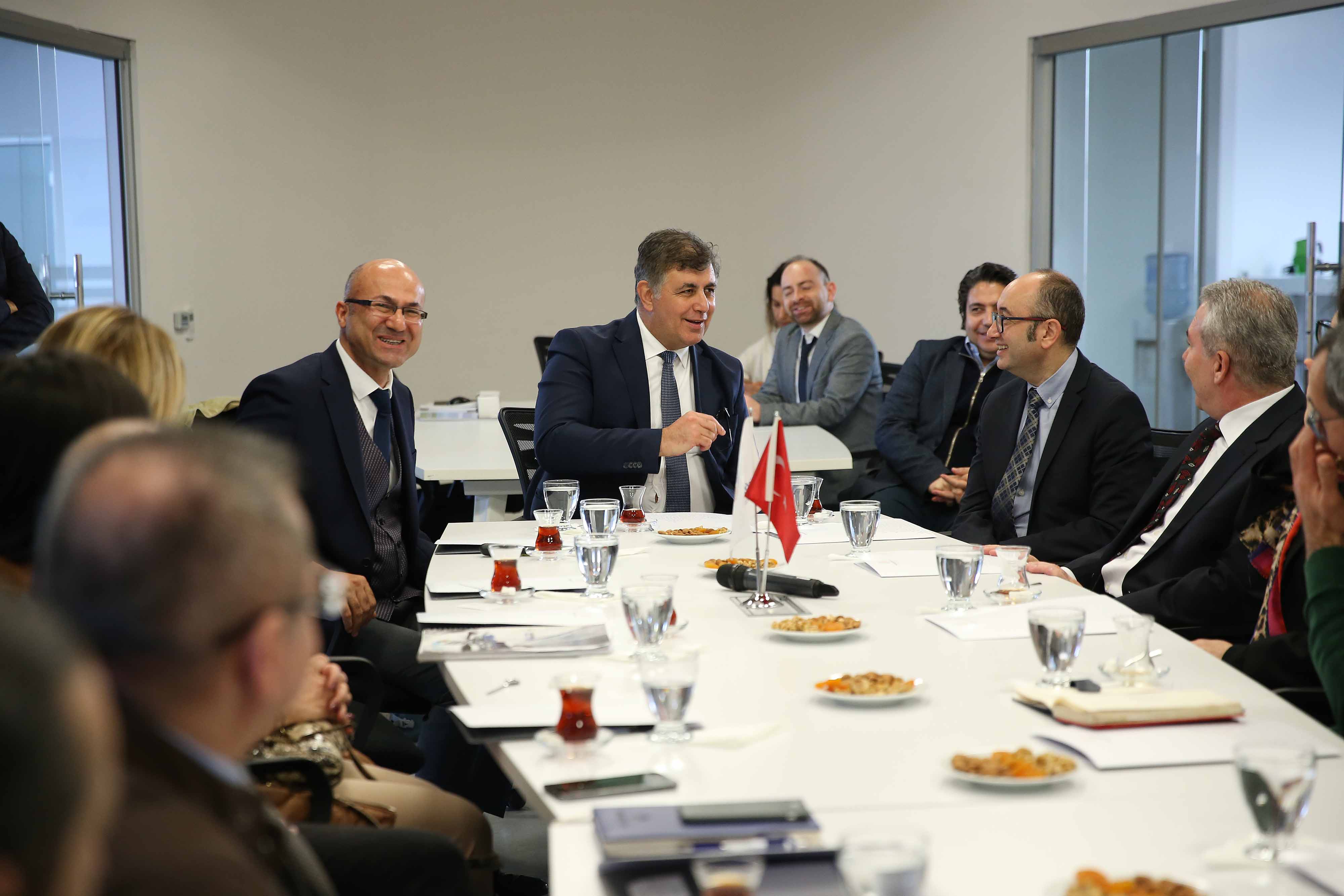 Karşıyaka Belediyesi ve İYTE 'Odak Toplantısı'nda buluştu