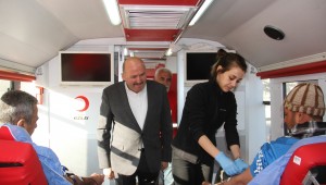 KUYUCAKLILAR MEHMET ÖĞRETMEN VE  TÜM HASTALAR İÇİN SEFERBER OLDU