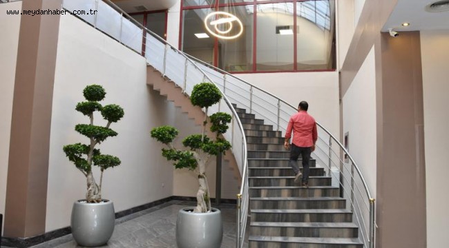 Narlıdere'nin kültür merkezi yenilendi