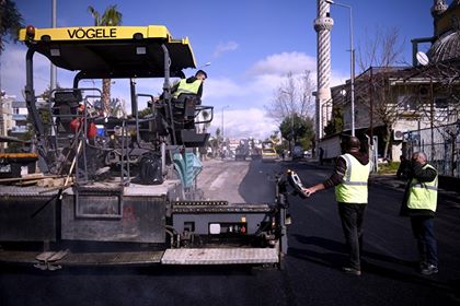 Şafak'a hizmet yağıyor