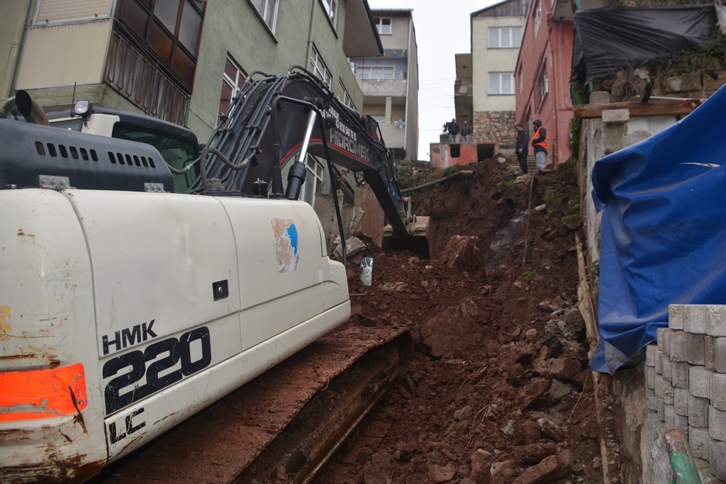 Serdar'daki yılların çilesini, Başkan Hürriyet bitiriyor