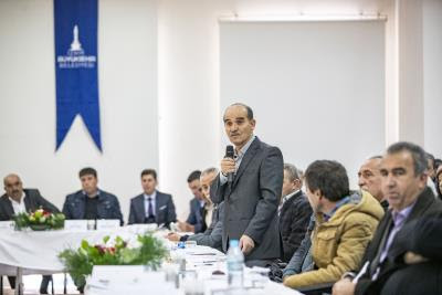 Tunç Soyer Torbalı'da muhtarları dinledi