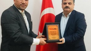 TURGAY ESEN'E MEYDAN HABER AİLESİNDEN ANLAMLI ÖDÜL