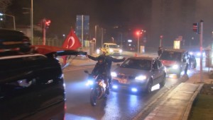 Türkiye Mehmetçik için tek yürek oldu