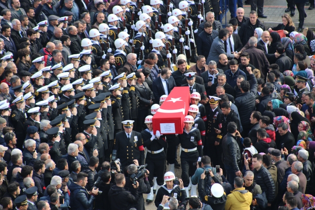 Türkiye şehitlerini uğurluyor