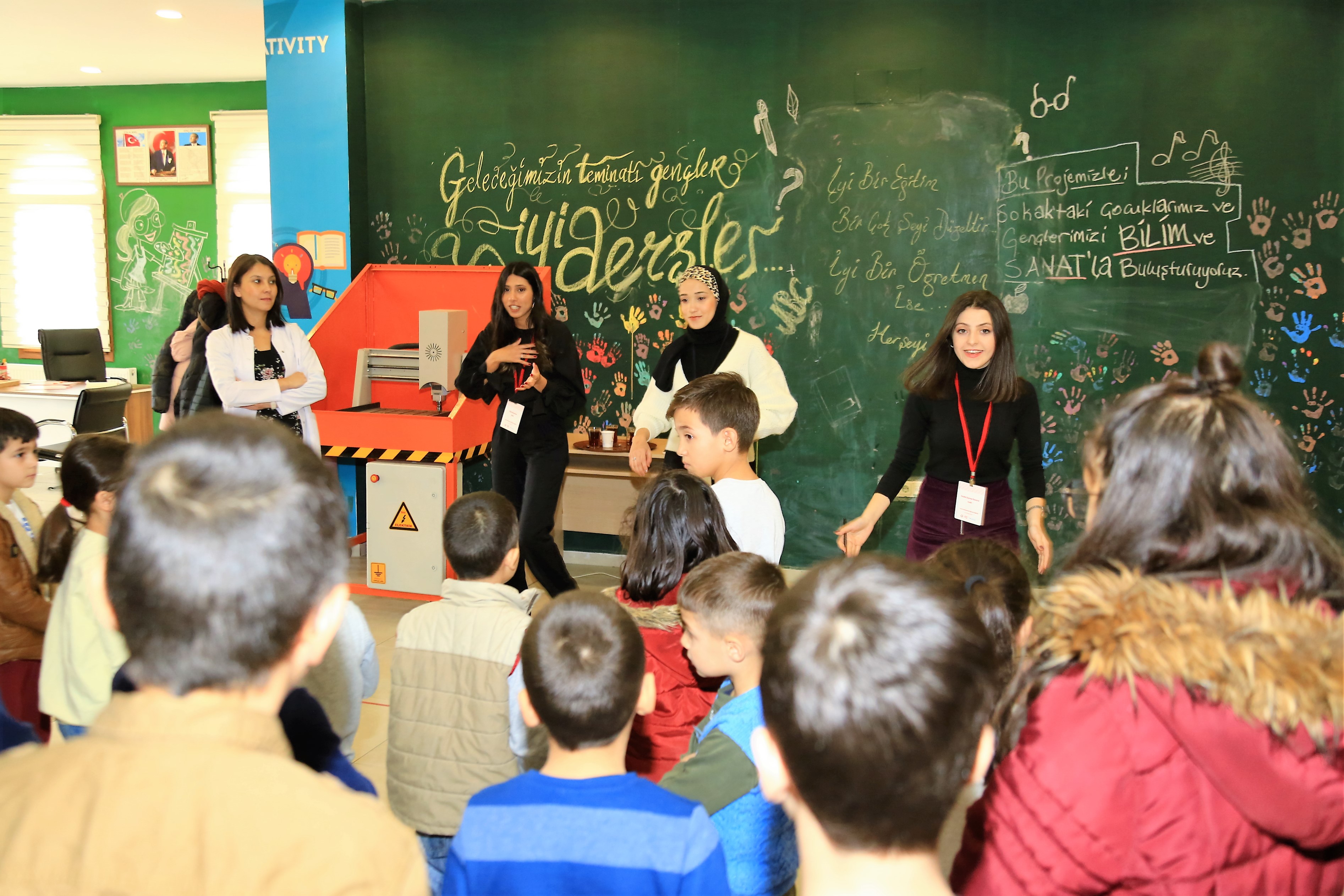 Uşak'ta 'Yarını Kodlayanlar' Eğitiminden 160 Öğrenci Yararlandı