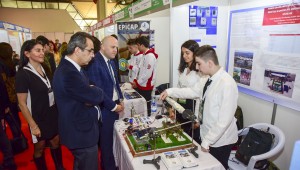 51. TÜBİTAK LİSE ÖĞRENCİLERİ PROJE YARIŞMASI SERGİSİ AÇILDI