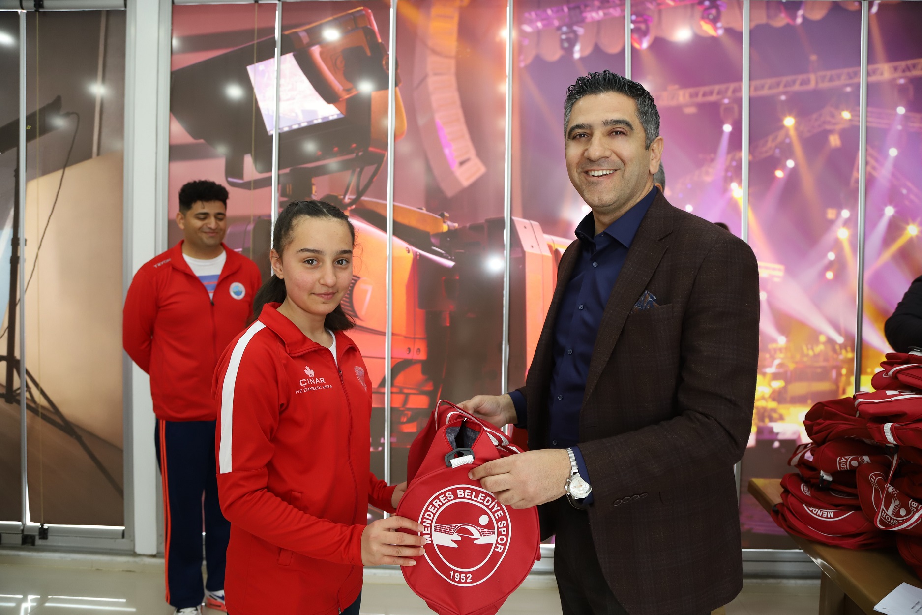 Başkan Kayalar Kadın Sporcularla