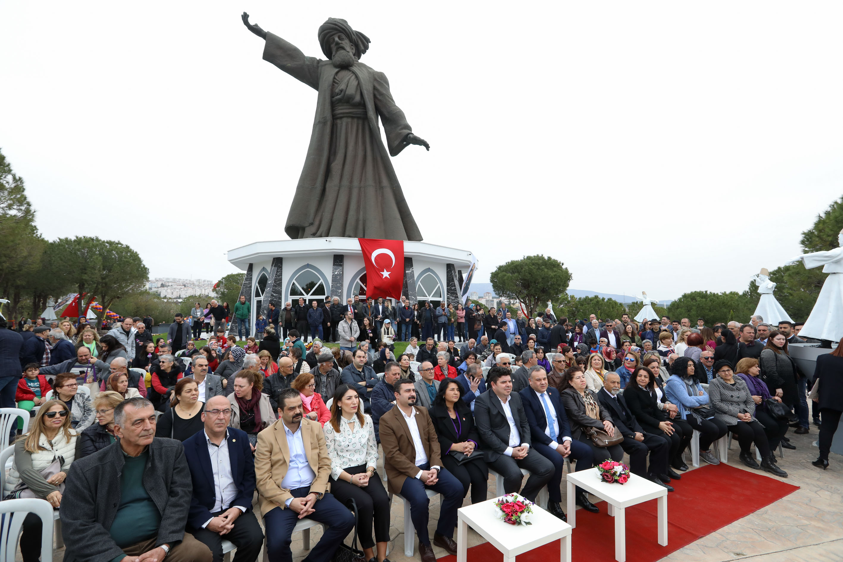 Başkan Kılıç'tan Kadın Konuk Evi müjdesi