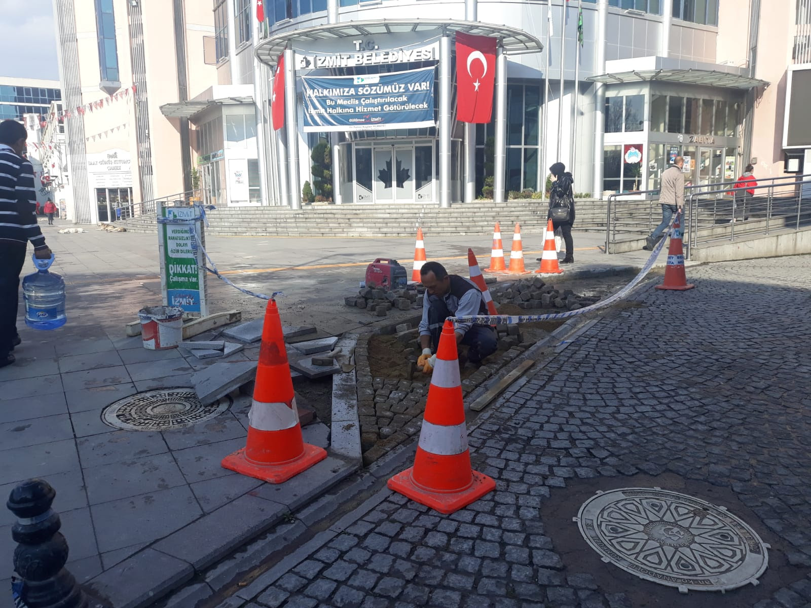  Belsa önüne, acil durum araç girişi