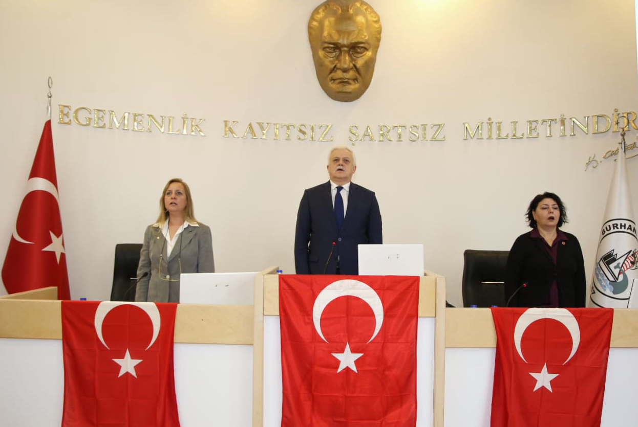 BURHANİYE BELEDİYE MECLİSİNDEN ŞEHİTLER İÇİN ANMA