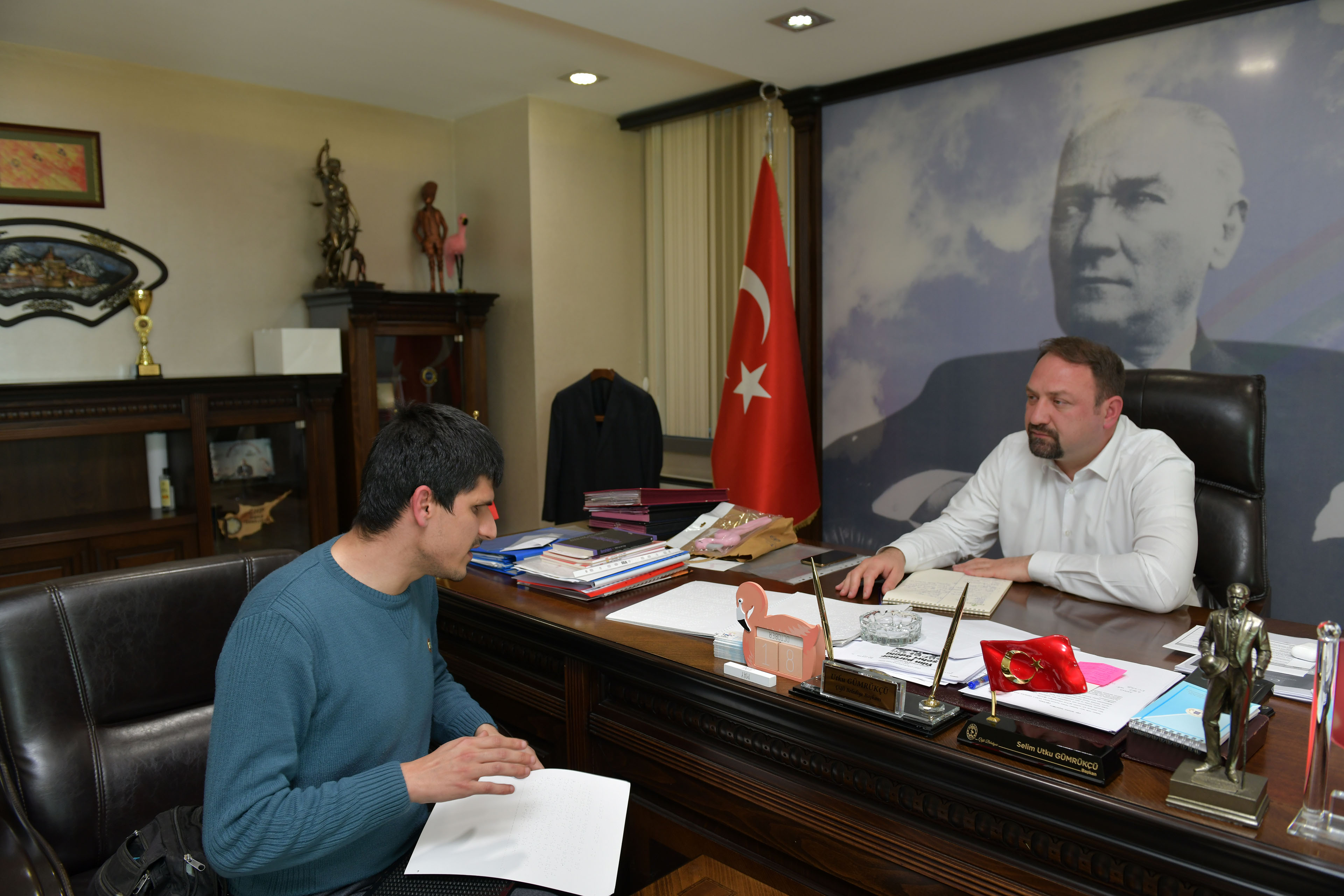 Görme Engelliler için belediye restoranlarında kabartma yazılı menü