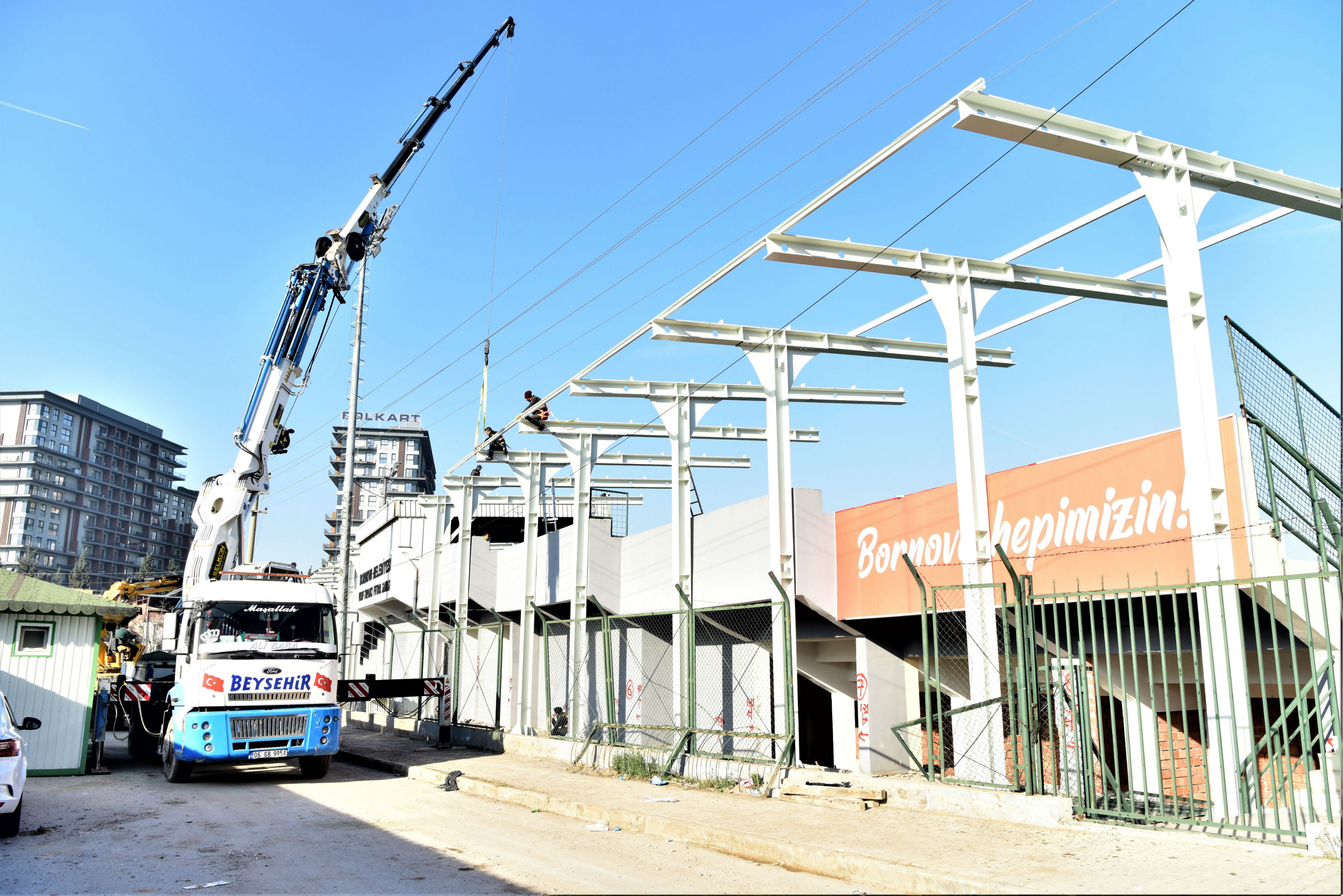  Hakan Beşyıldız: "İduğ Başkan  istediğimizden fazlasını yapıyor"