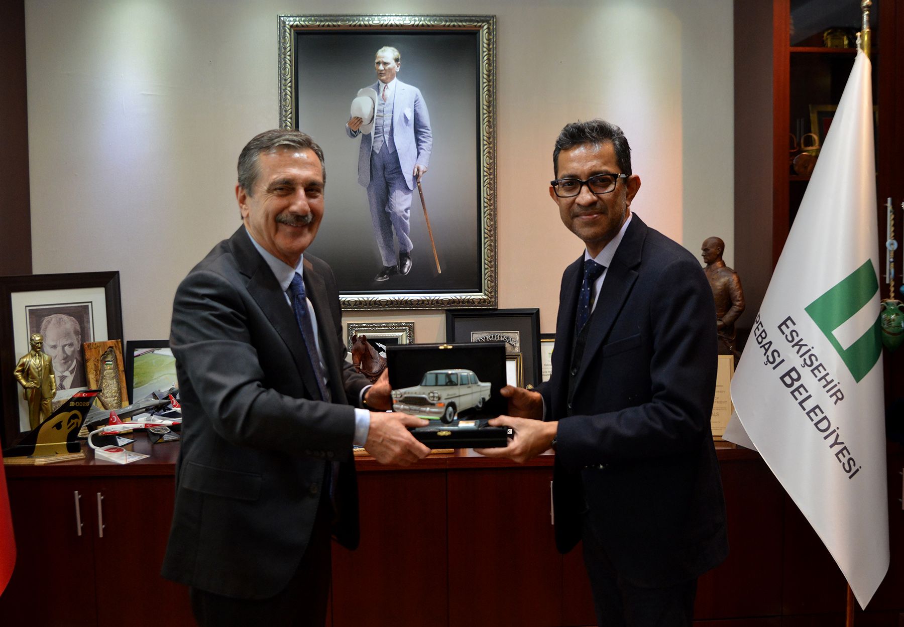 JAGAN KURİAN'DAN BAŞKAN ATAÇ'A ZİYARET