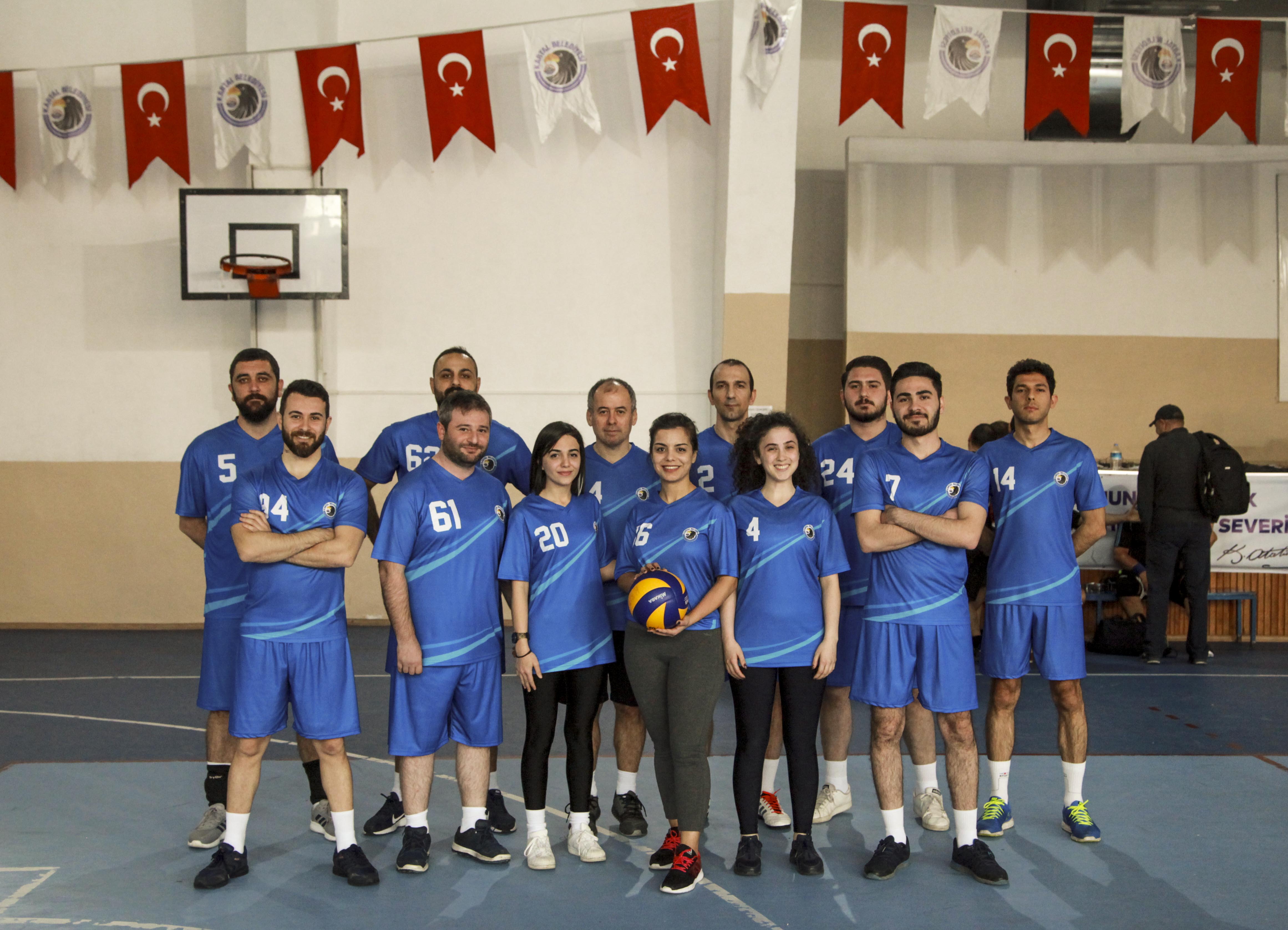 Kartal Belediyesi 2020 Voleybol Turnuvası Başladı
