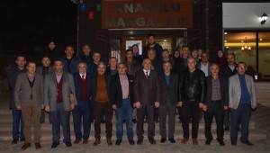 Kızılcahamam Belediyesi'nden Emekli Olanlara Plaket Verildi