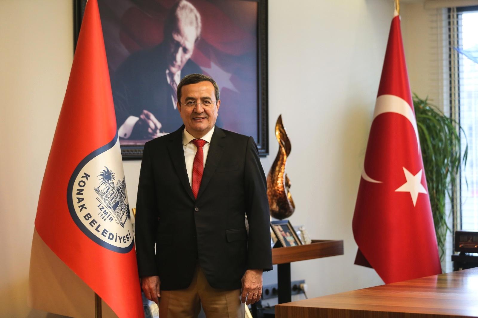 Konak Belediyesi'nde çalışan annelere virüs izni