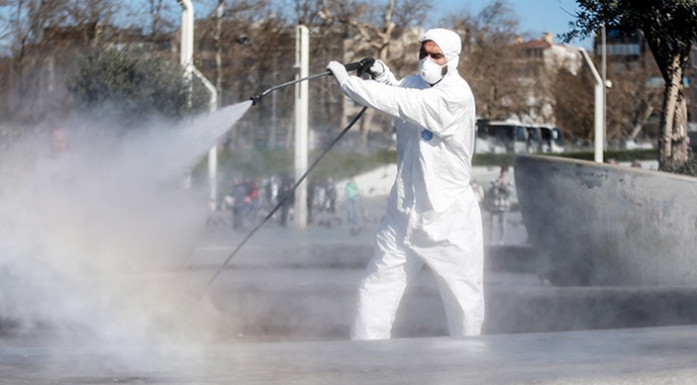 Koronavirüs ilk kez uygulanan önlemlerle tanıştırdı