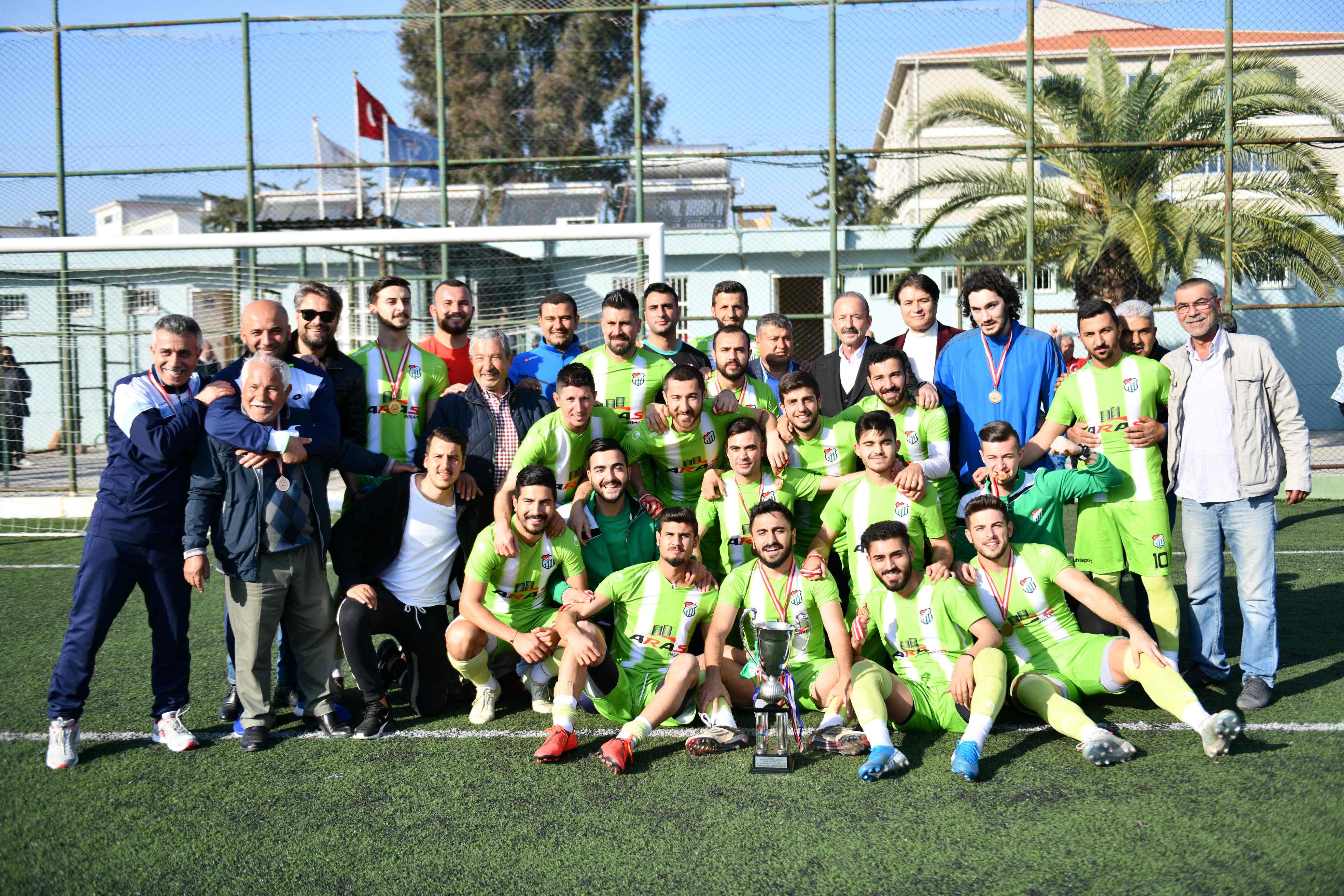 KÜRKÇÜLERSPOR LİG BİTMEDEN ŞAMPİYONLUĞUNU İLAN ETTİ.