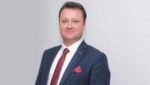 Menemen Belediye Başkanı Serdar Aksoy'dan Koronavirüs'le ilgili açıklama "65 yaş üstü vatandaşlarımıza bir telefon kadar yakınız"