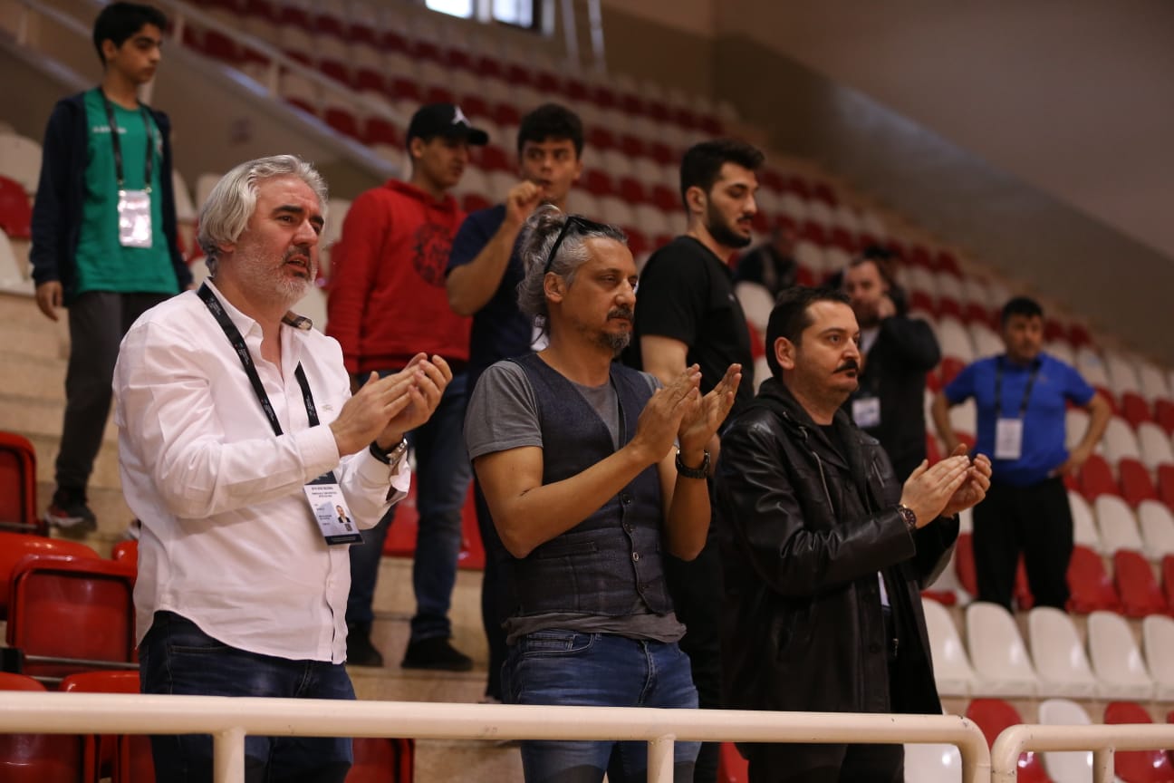 MERKEZEFENDİ TARAFTARINA GÜVENİYOR