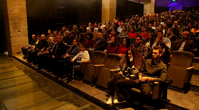 Sanatsal etkinlikler, nisan sonuna kadar ertelendi