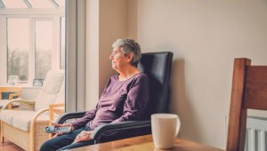 Tugay'dan yaşlılara "Yalnız değilsiniz" mesajı