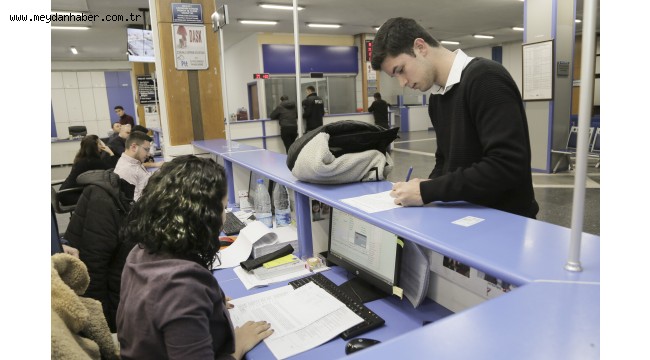 ÜNİVERSİTE ÖĞRENCİLERİNDEN SU İNDİRİMİNE YOĞUN İLGİ