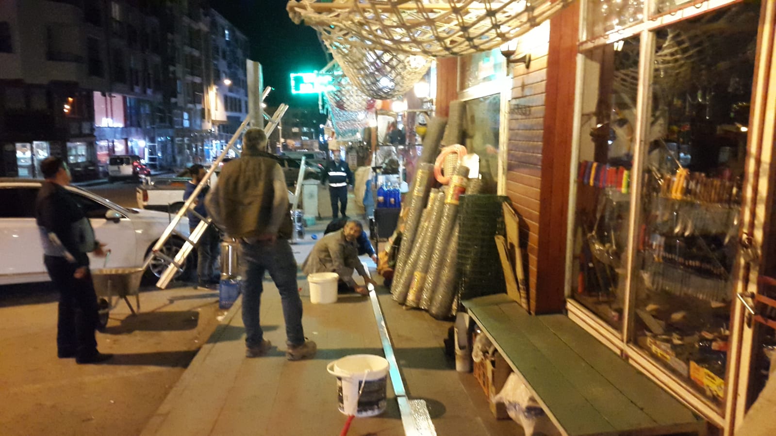 Zabıta Kaldırım İşgaline Çözüm Buldu