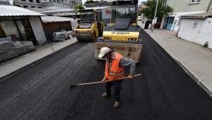 6 Ayda 20 Bin Ton Asfalt
