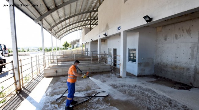 ALTINDAĞ'DA KURBAN HAZIRLIĞI BAŞLADI