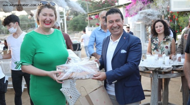 BAŞKAN ARAS, KONSOLOSLARI MİSAFİR ETTİ