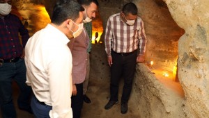 BAŞKAN ARI, MİLLETVEKİLLERİ VE İL BAŞKANI İLE BİRLİKTE KALE ÇEVRESİNDE İNCELEMELERDE BULUNDU