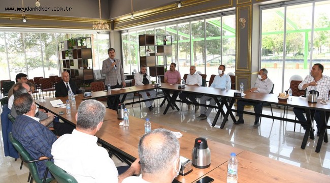 BAŞKAN ASYA, PANDEMİ SONRASI MUHTARLARLA İLK TOPLANTISINI YAPTI